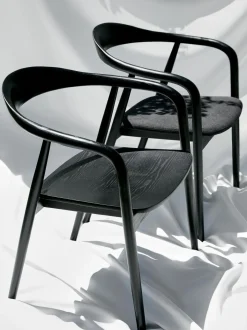 Silla Con Reposabrazos De Madera Angelina