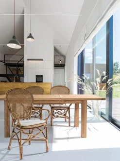 Silla Con Reposabrazos De Ratan Edelina