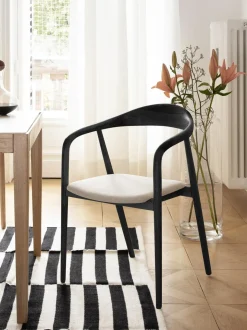 Silla Con Reposabrazos De Madera Con Asiento Tapizado Angelina