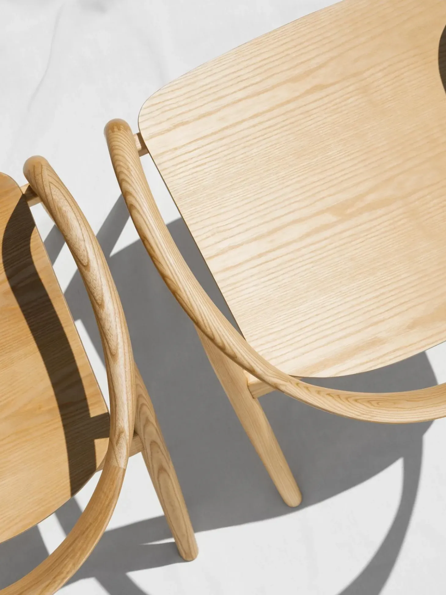 Silla Con Reposabrazos De Madera Angelina