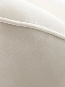 Silla Con Resposabrazos En Terciopelo Ava