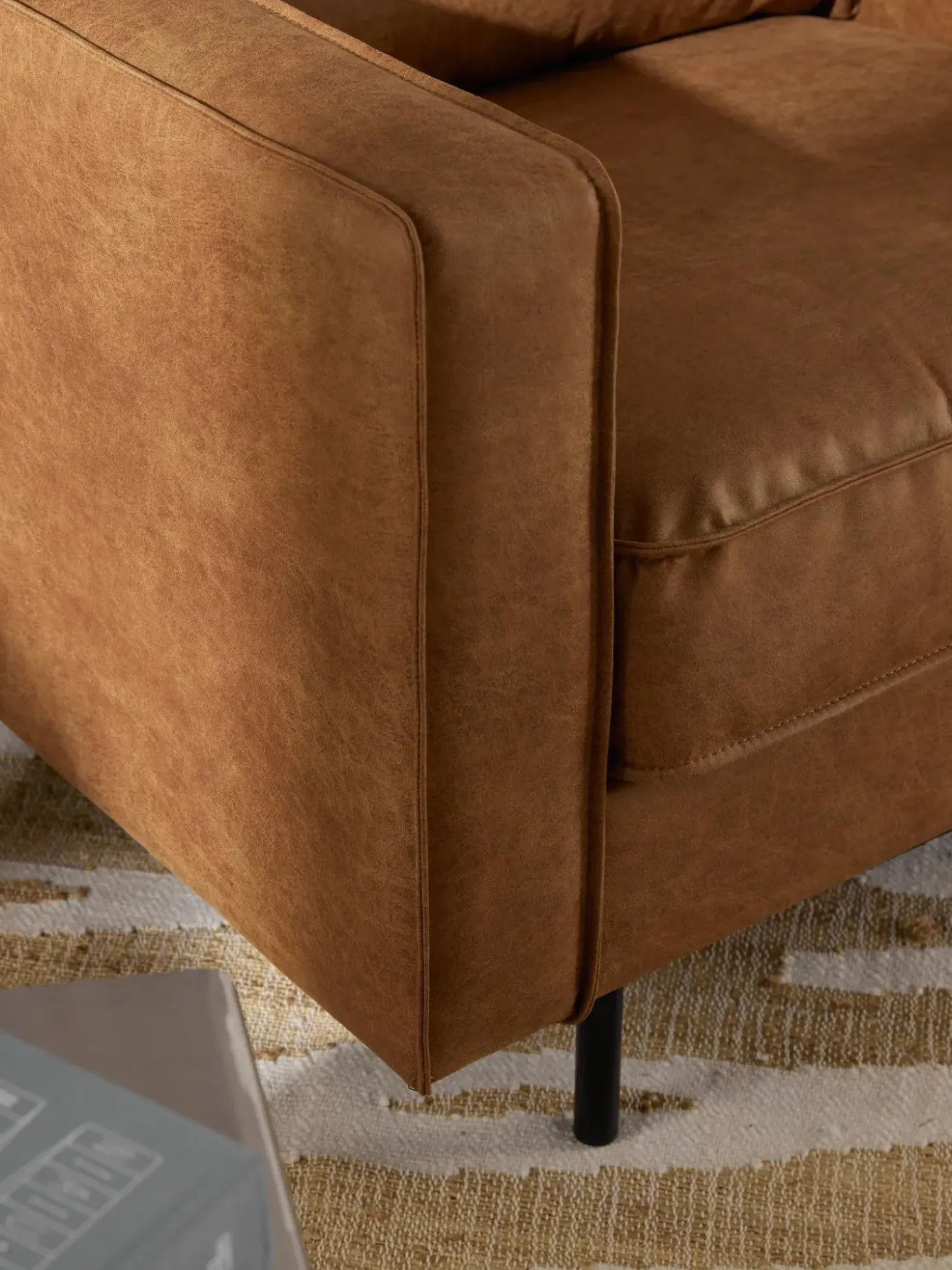 Sillon De Cuero Reciclado Hunter