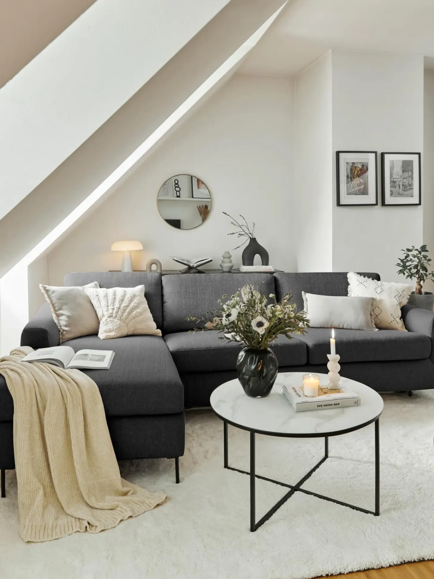 Sofa Cama Cucita (3 Plazas), Con Colchon