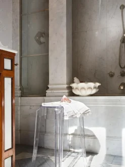 Taburete Charles De Diseno Ghost