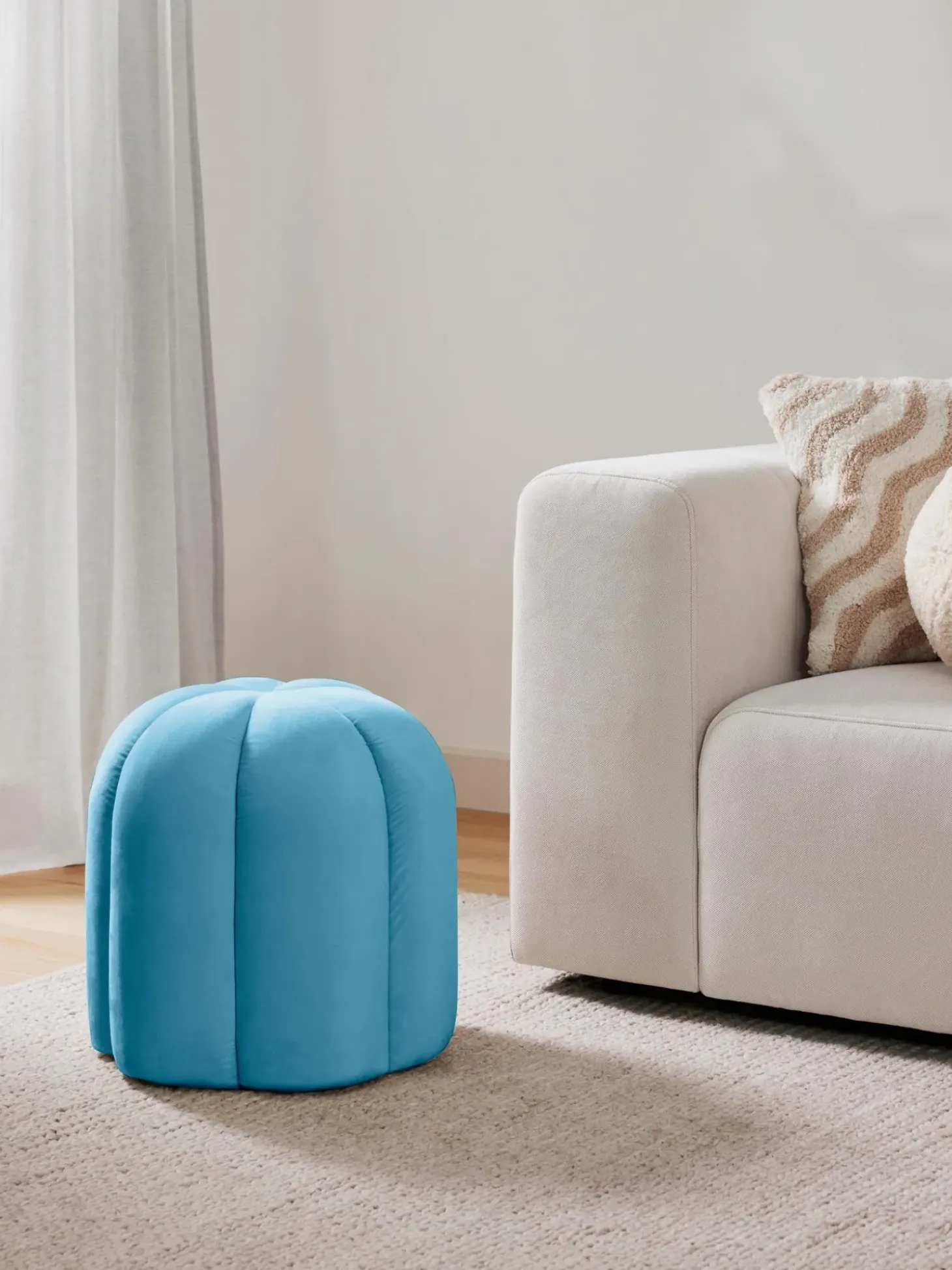 Taburete De Terciopelo Cali