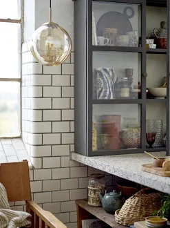 Vitrina De Madera De Abeto Tone